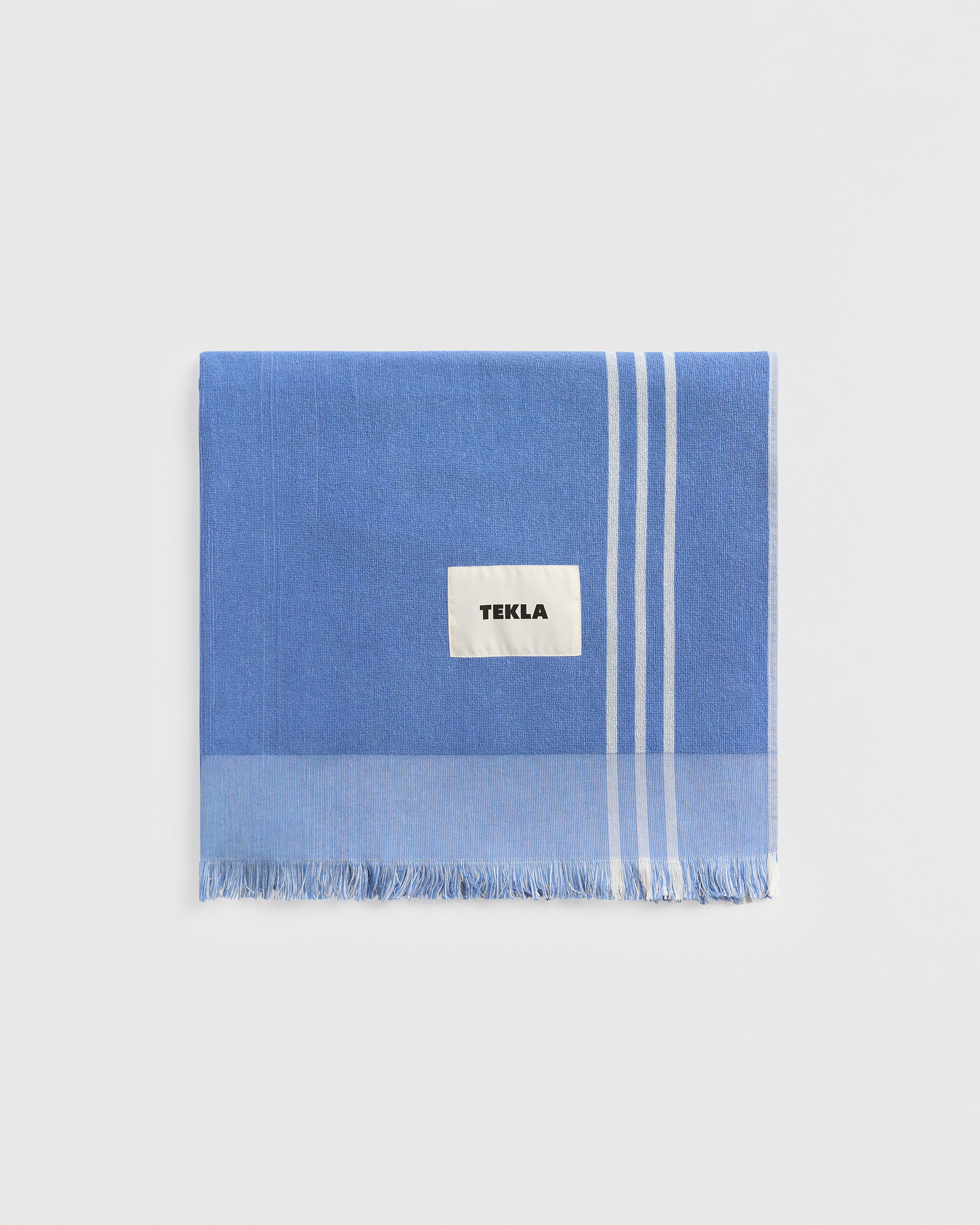 Tekla_Terry_Beach_towel_Azul_1