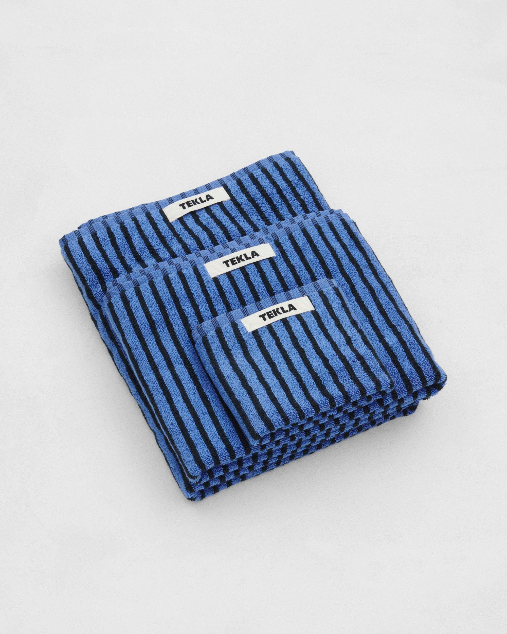 Terry towel – striped – Blue and Black