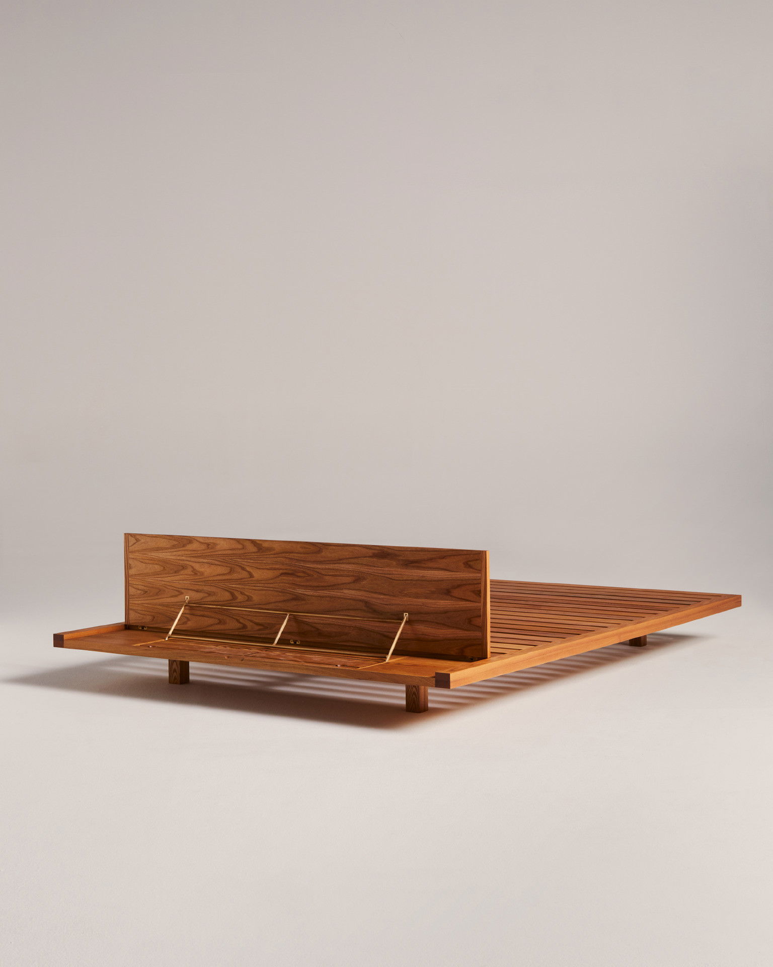 johnpawson_bedframe_3