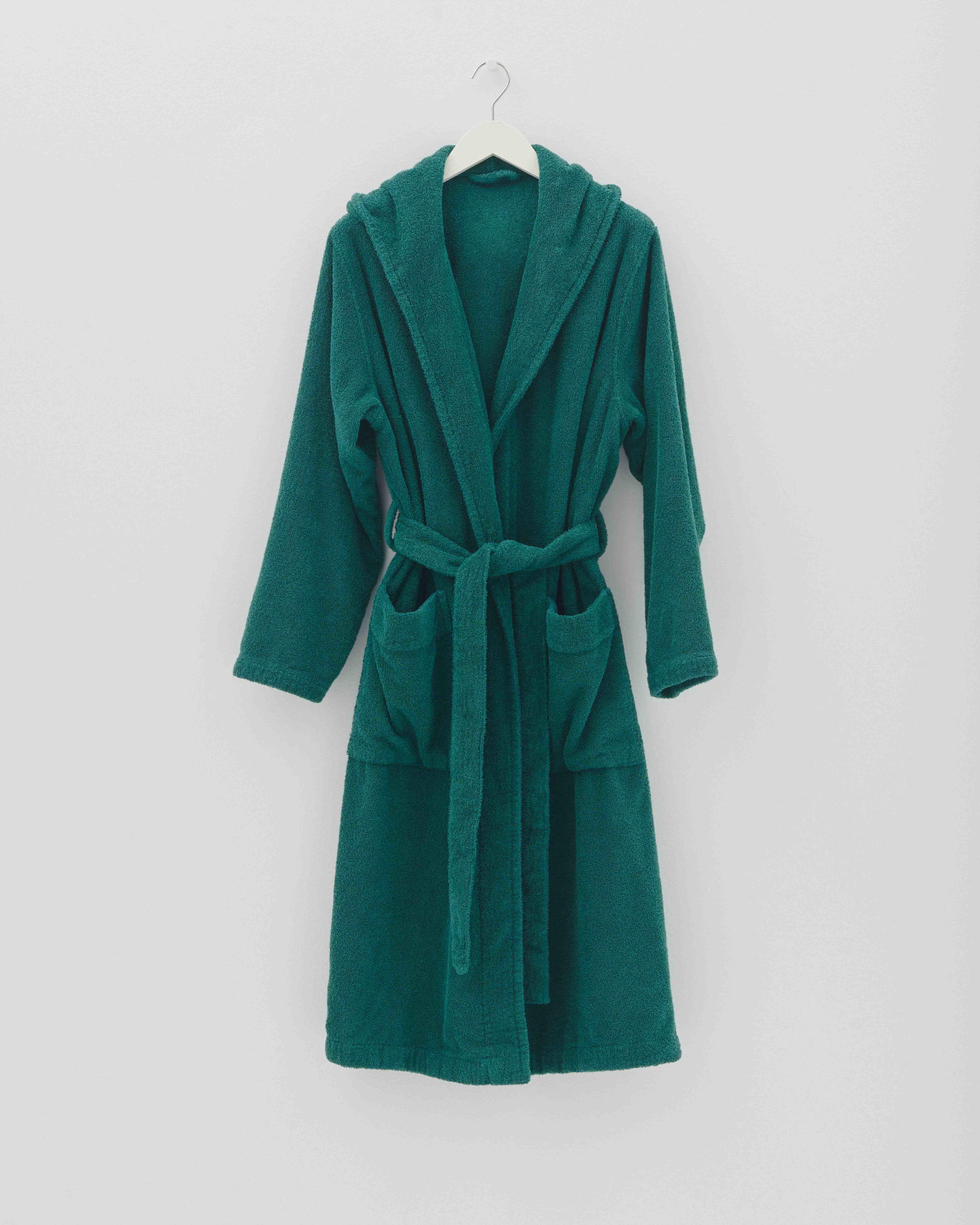 Hooded bathrobe