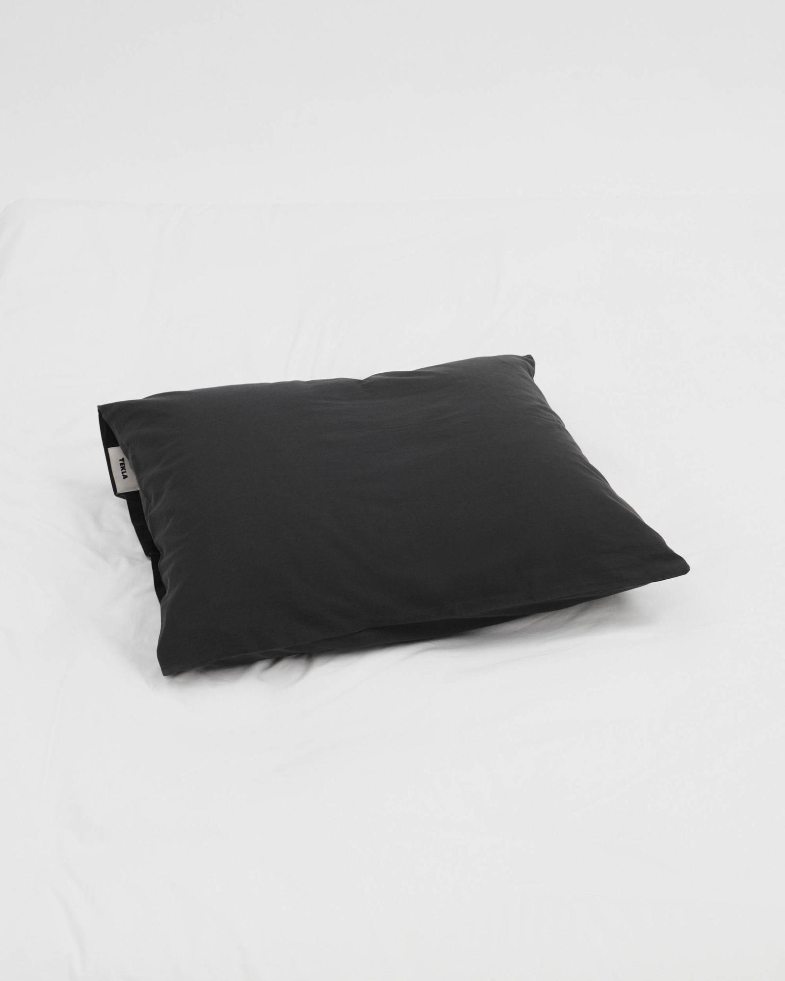 percalebedding_ashblack_pillow_1_thumbnail