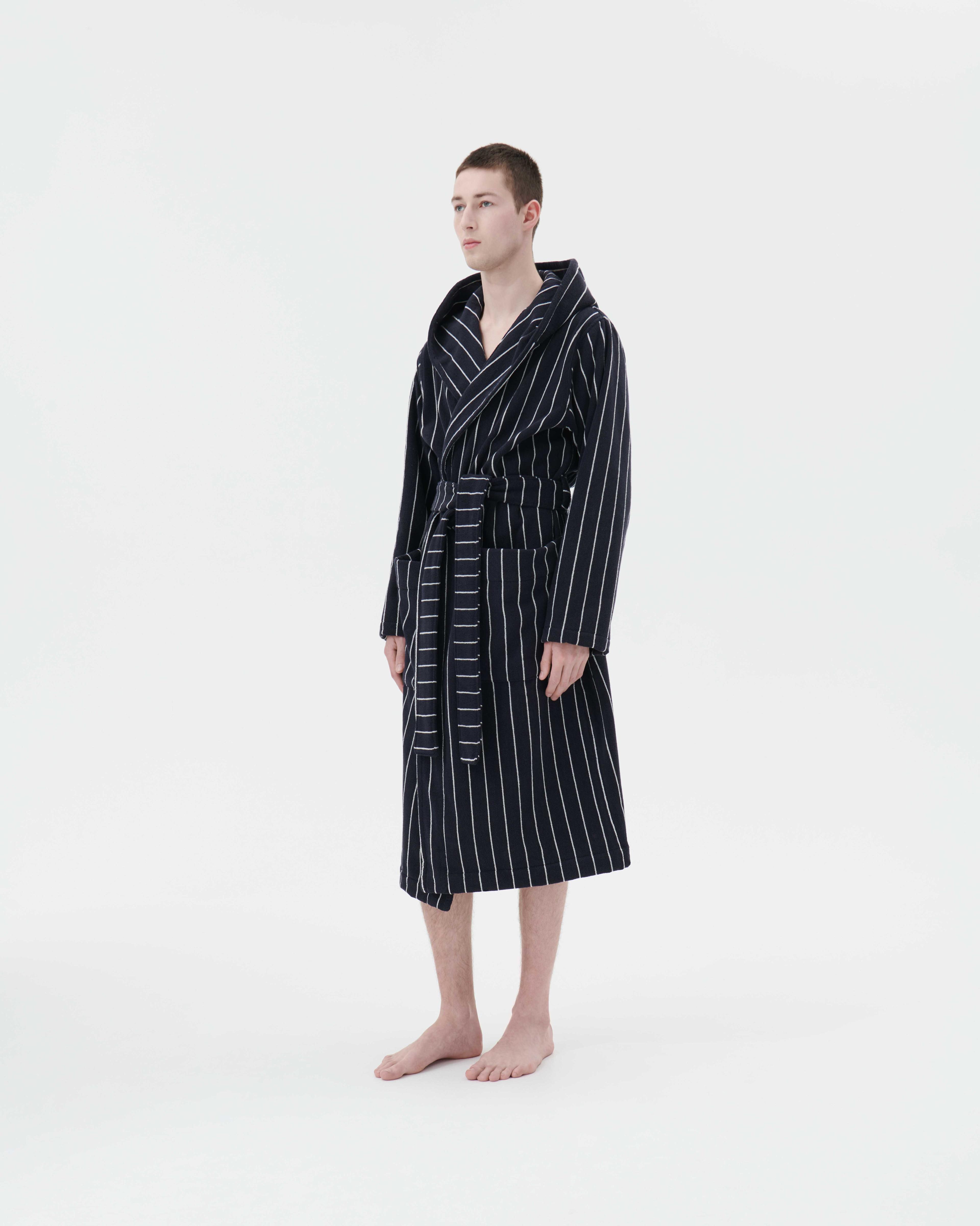 Antwerp hooded bathrobe