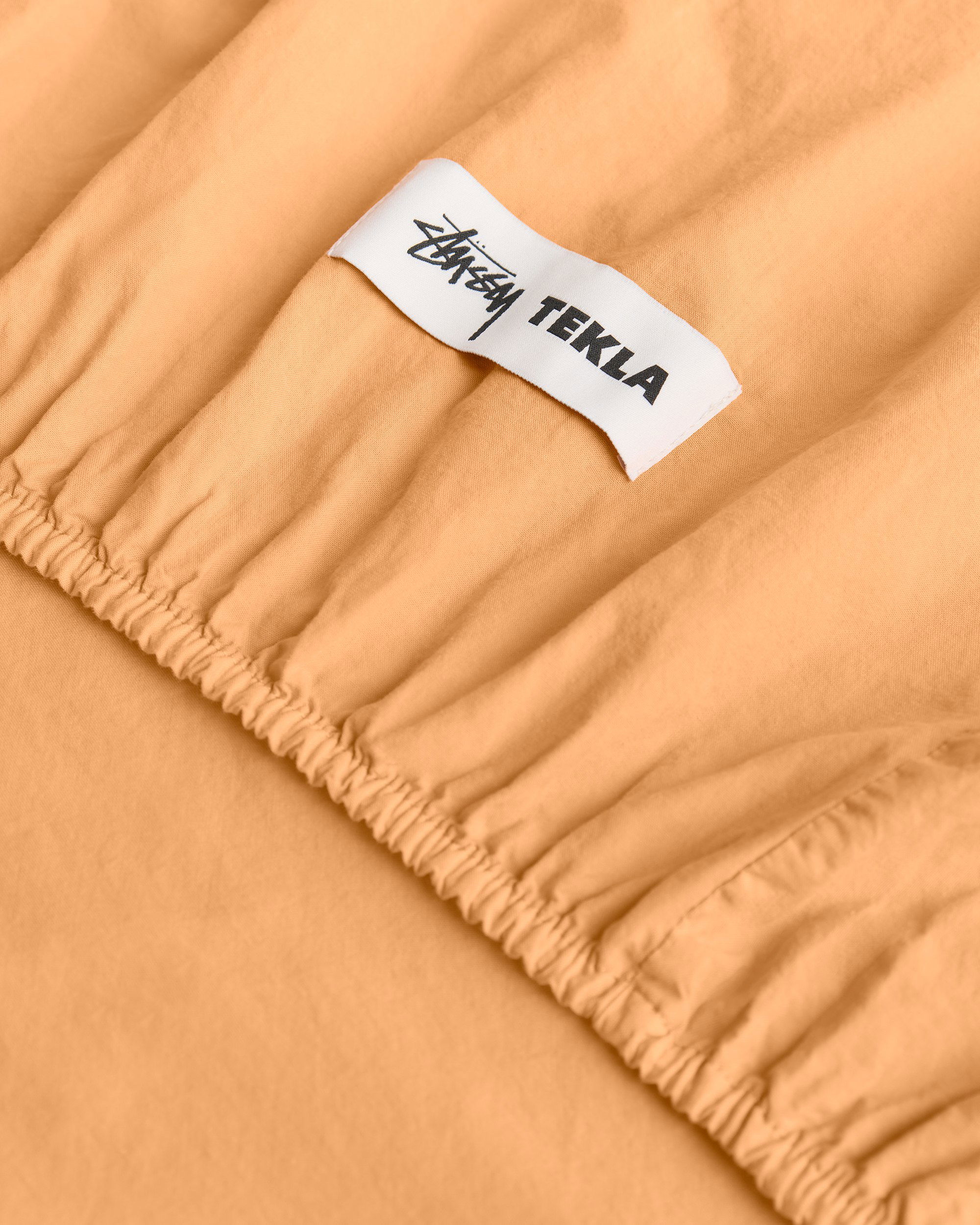 Percale fitted sheet - Apricot | Tekla Fabrics