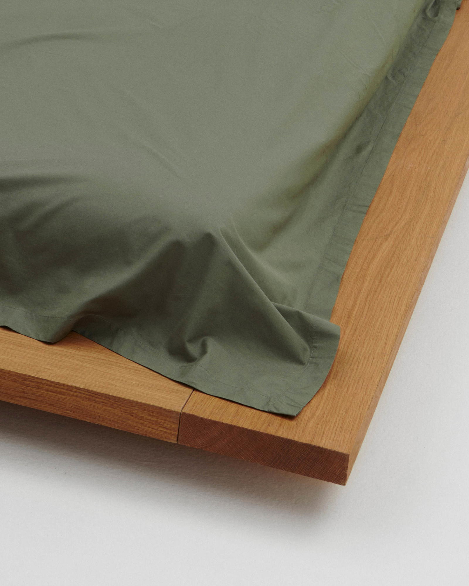 percalebedding_olivegreen_sheet_2_thumbnail