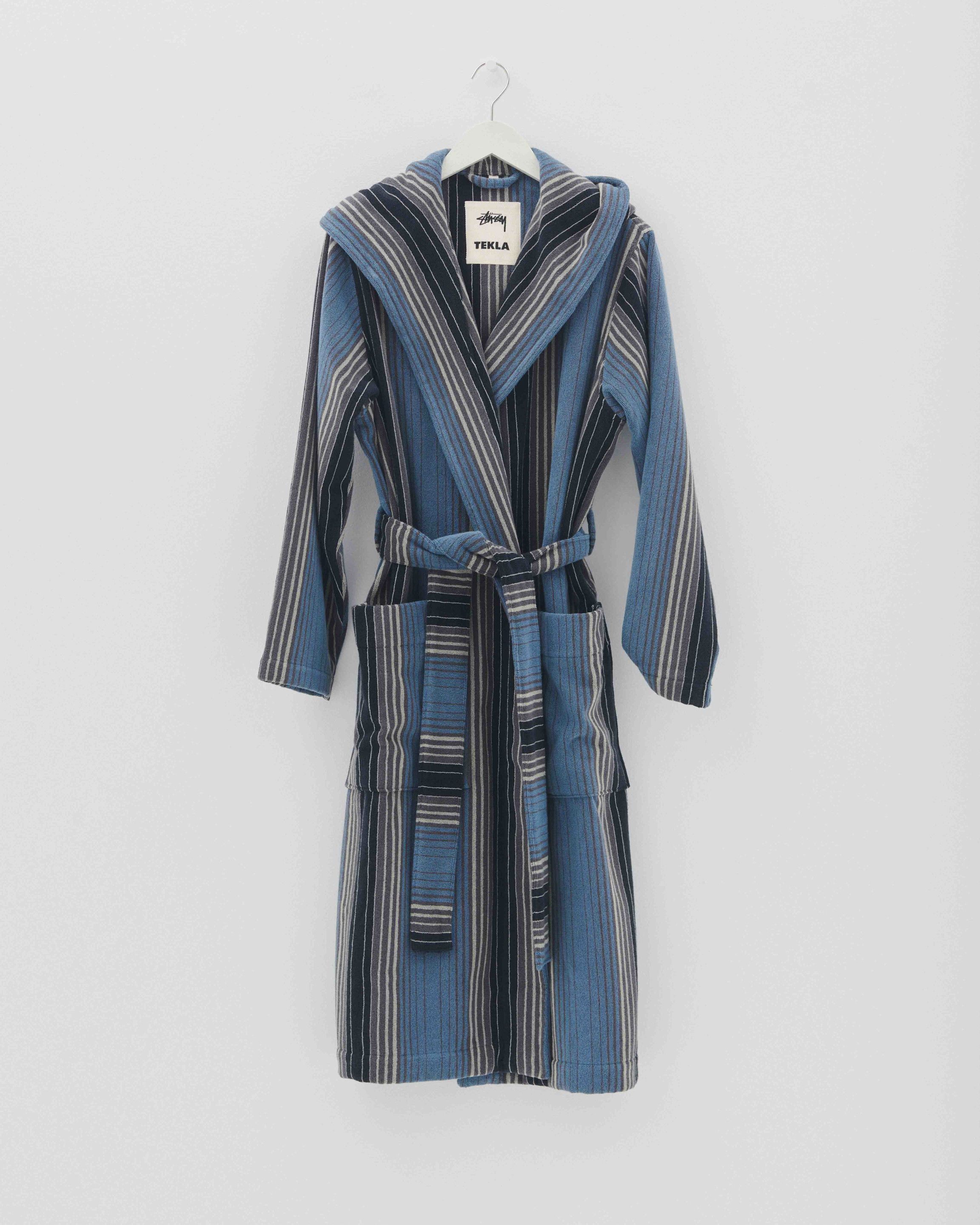 hoodedbathrobe_stussy_multistripes_1