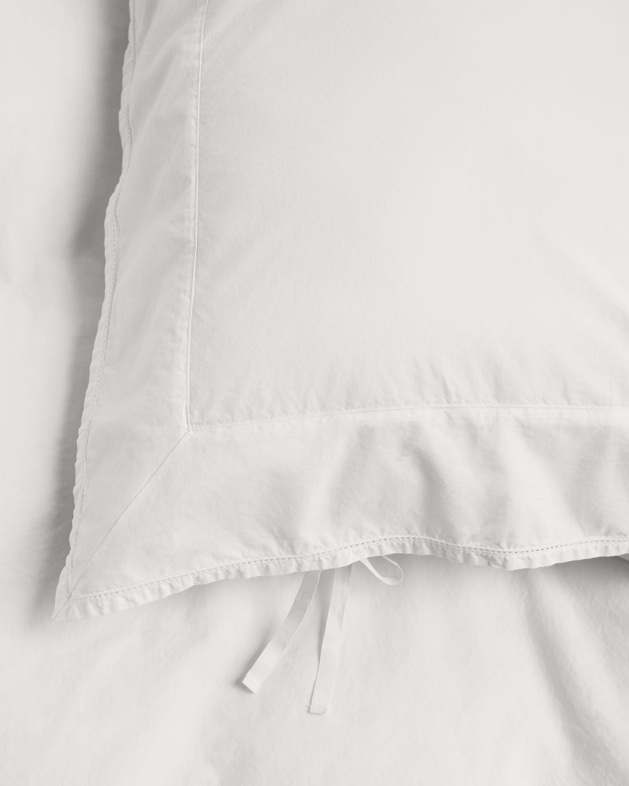  Odette pillow sham