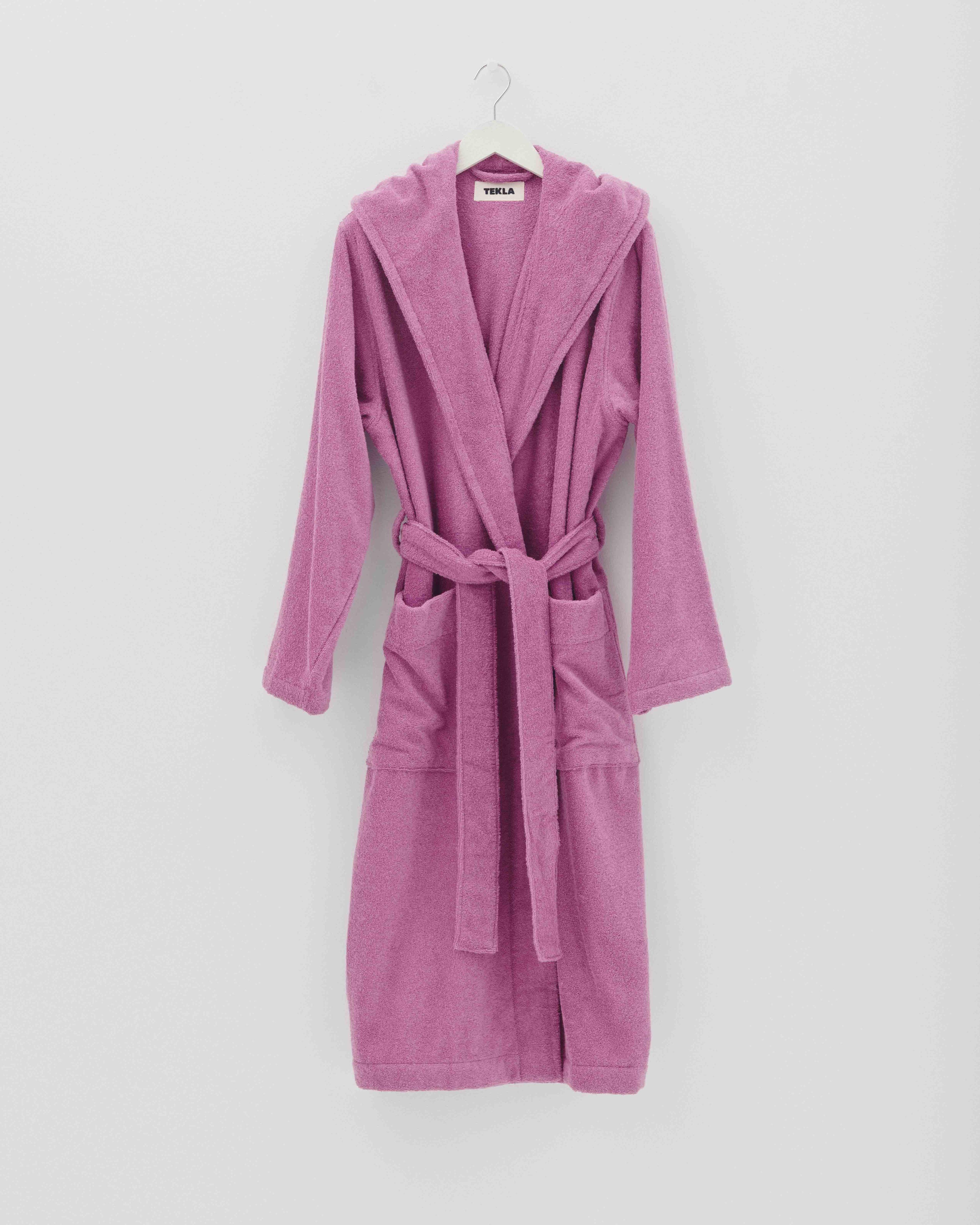 Magenta hooded bathrobe